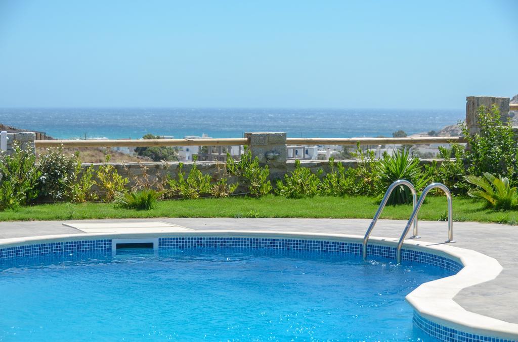Naxos Luxury Villas Mikri Vigla Exterior photo