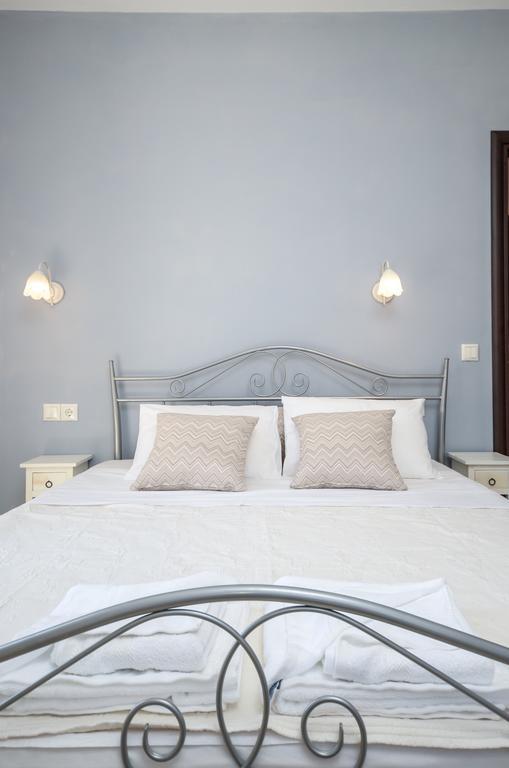 Naxos Luxury Villas Mikri Vigla Exterior photo